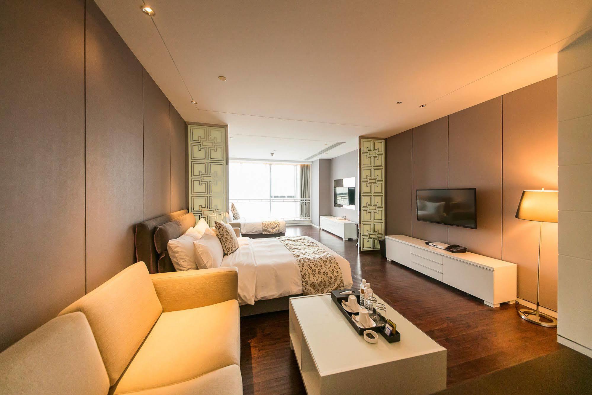 Suning Auraya Service Apartment Nanjing Nanjing  Exterior photo
